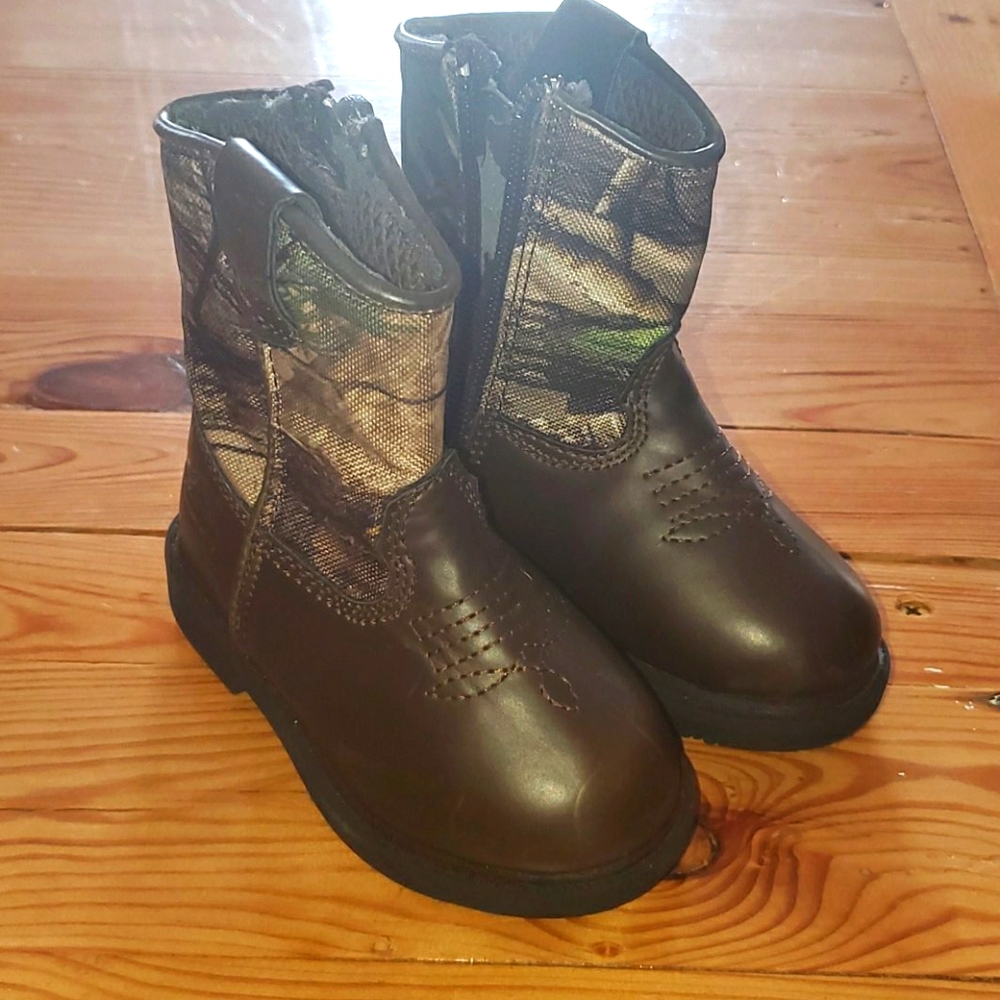 Kids boots 👢